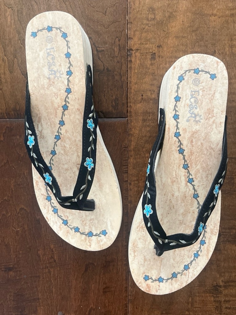 ECSA wedge platform flip flip sandals with faux-wooden soles